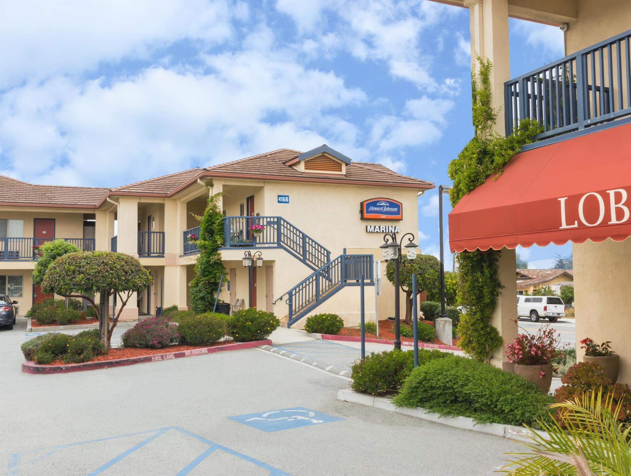 Monarch Valley Inn Marina At Monterey Bay Екстериор снимка