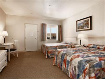 Monarch Valley Inn Marina At Monterey Bay Стая снимка